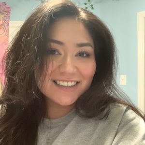 Meet your Posher, Adriana